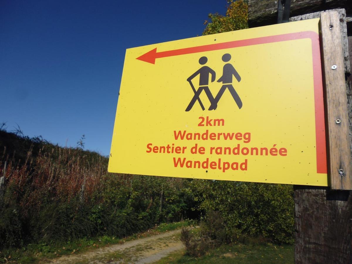 Eifel Lodge Butgenbach Bagian luar foto